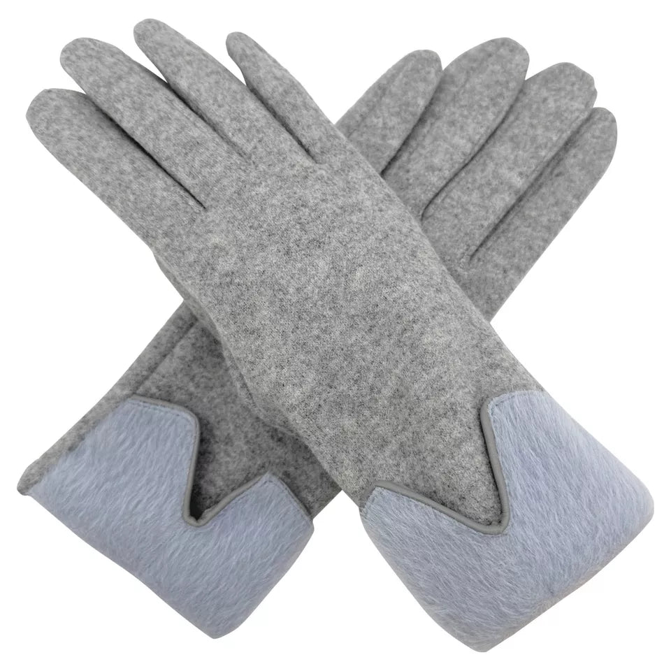 Women's Winter Warm Gloves V Shaped Fur cuffs Fleece Thermal Lining Cosy Soft Touch Screen Gloves